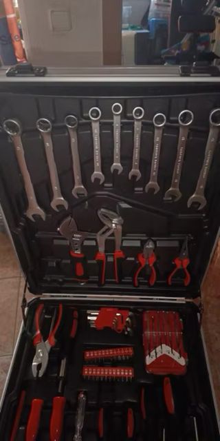 Maletín herramientas 1299 piezas
