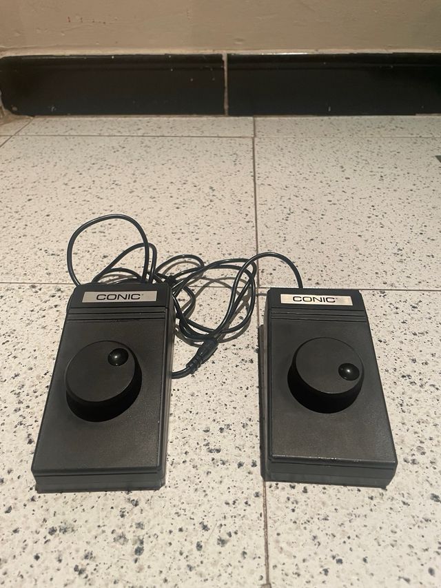 Consola Retro CONIC TVG