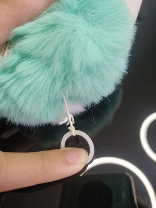Peluche gato que puede hacer ruido.