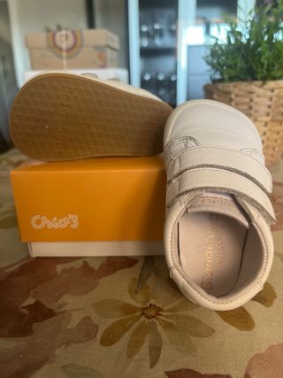 Zapatos Blanditos bebé talla 19
