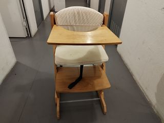 Trona evolutiva madera