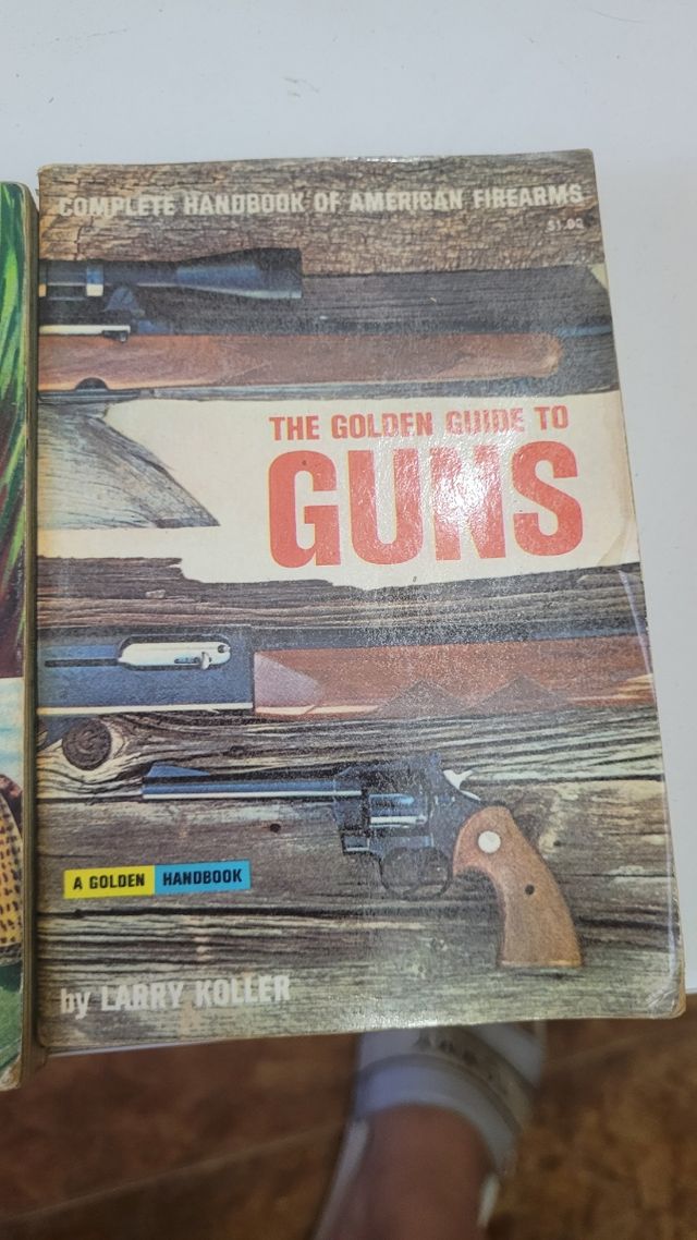 Colección de libritos de la editorial golden.