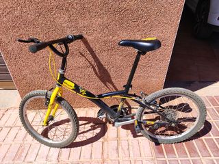Bicicleta infantil BTWIN 20" usada