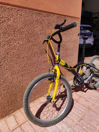 Bicicleta infantil BTWIN 20" usada