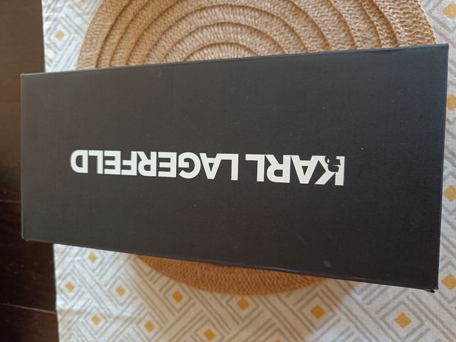 Chanclas Karl Lagerfeld beige-doradas