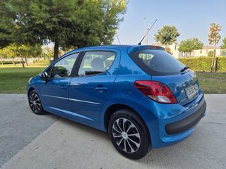 Peugeot 207 2011