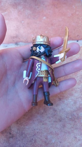 6 Piratas Playmobil + cofres