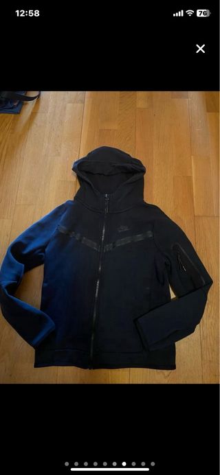 5 Sudaderas Nike - Negro & Gris