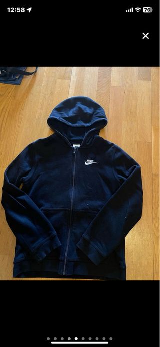5 Sudaderas Nike - Negro & Gris