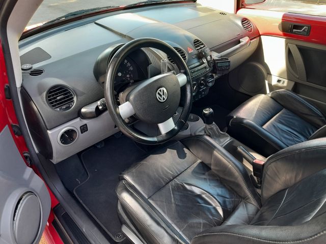 Volkswagen Beetle 2004