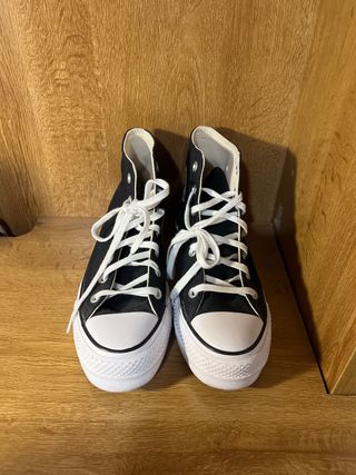 Converse Chuck Taylor altas negras