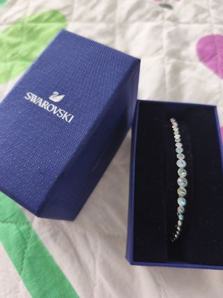 Pulsera Swarovski circonitas azul plata