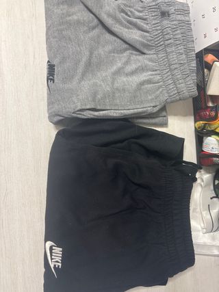 2 Shorts Nike Gris & Negro