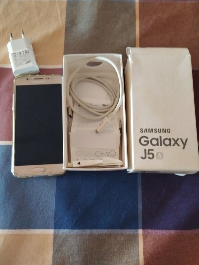 Samsung Galaxy J5 + Galaxy Pro