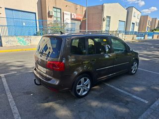 Volkswagen Touran 2012
