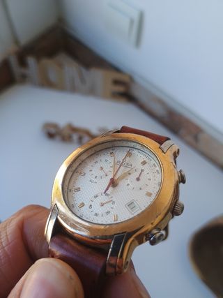 Reloj Bulova Cronógrafo Dorado