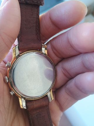 Reloj Bulova Cronógrafo Dorado