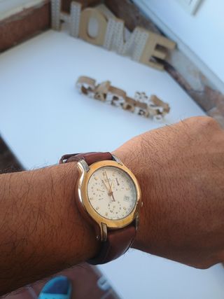 Reloj Bulova Cronógrafo Dorado