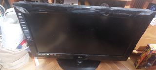 TV LG 45" para reparar