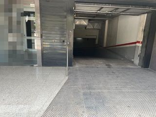 Garaje en venta en Centre en Sabadell