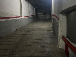 Garaje en venta en Centre en Sabadell