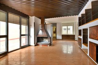 Dúplex en venta en Cementiri Vell en Terrassa