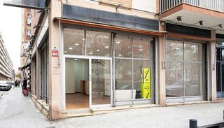 Local comercial en venta en La Verneda i la Pau en Barcelona