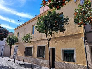 Casa pareada en venta en Sant Andreu de Palomar en Barcelona