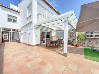 Casa pareada en venta en Sant Pere de Ribes Centro en Sant Pere de Ribes