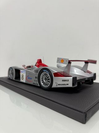 Audi R8 LM 1:18 TopMarques