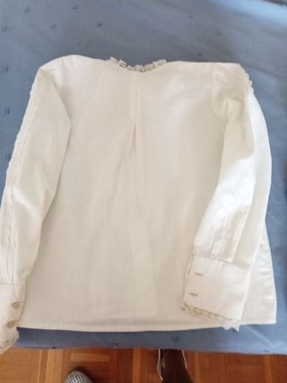 Camisa blanca estilo baturro niña 6a8años
