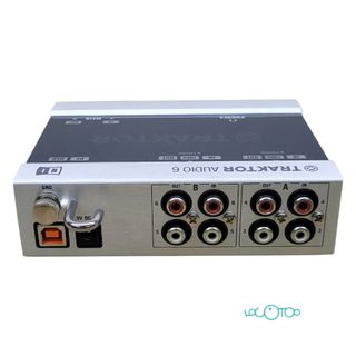 Traktor Audio 6 DJ Interface
