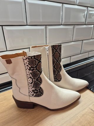Botines Popa serpiente-blanco