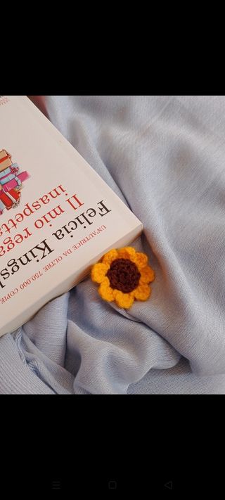 Segnalibro a uncinetto girasole