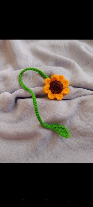 Segnalibro a uncinetto girasole