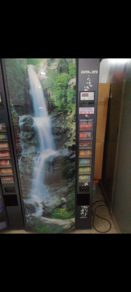 Máquina expendedora ARTIK 272