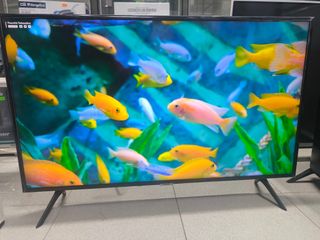 TV Samsung 40" 4K Smart TV