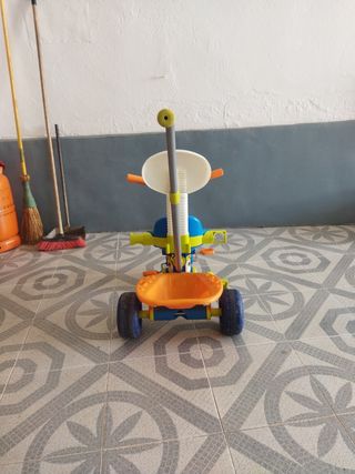 Triciclo infantil usado
