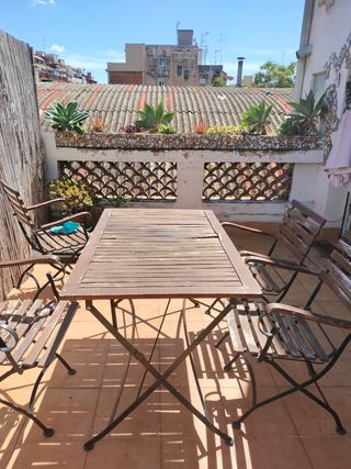 Mesa terraza + 4 sillas madera