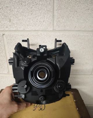 Faro Suzuki GSR 600
