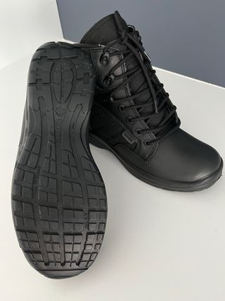 Botas tácticas negras