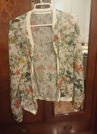 Bomber estampada M