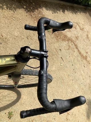 Bicicleta Gravel Bergamont