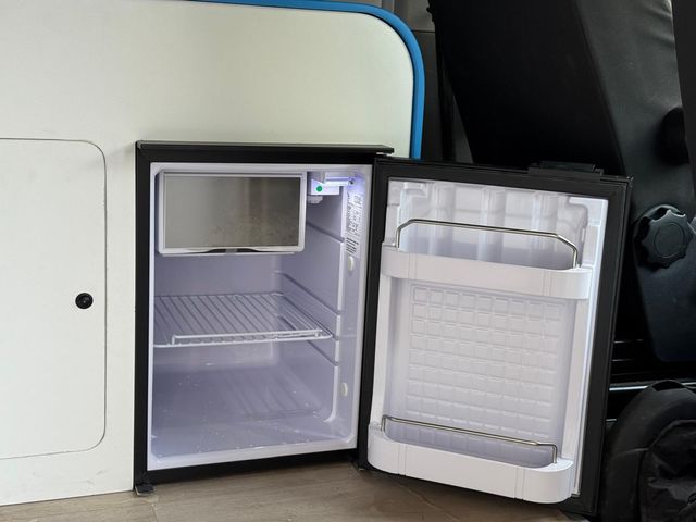 Volkswagen T6 techo elevable CAMPER a estrenar