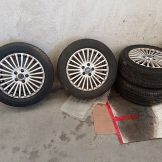 Llantas 215/55 R16 Ford