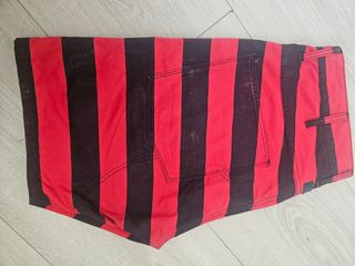 Bermudas G-Star rojas y negras L