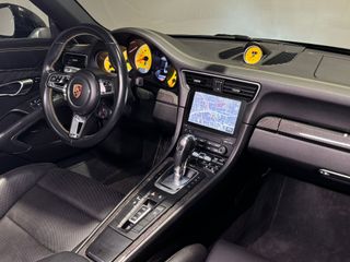 Porsche 911 2016
