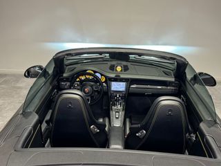 Porsche 911 2016
