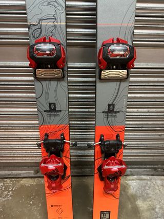 Esquís Majesty Havoc 100Ti