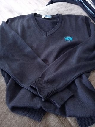 Jersey Colegio Apostolado - Talla 14, como nuevo